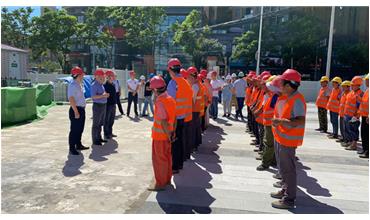 致敬！烈日下的綠地守護(hù)者